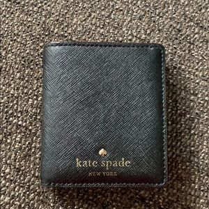 Kate Spade bifold wallet